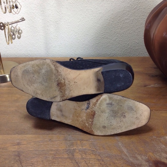 Via Spiga Vintage Woven Black Suede Lace-Up Bootie - Picture 6 of 6